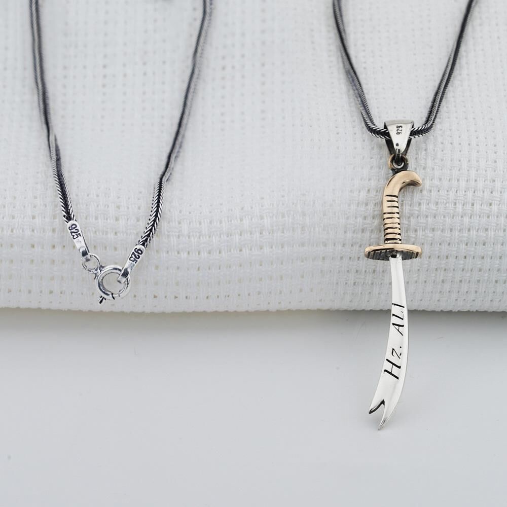 925 Ayar Gümüş Hz. Ali Kılıcı Erkek Kolye