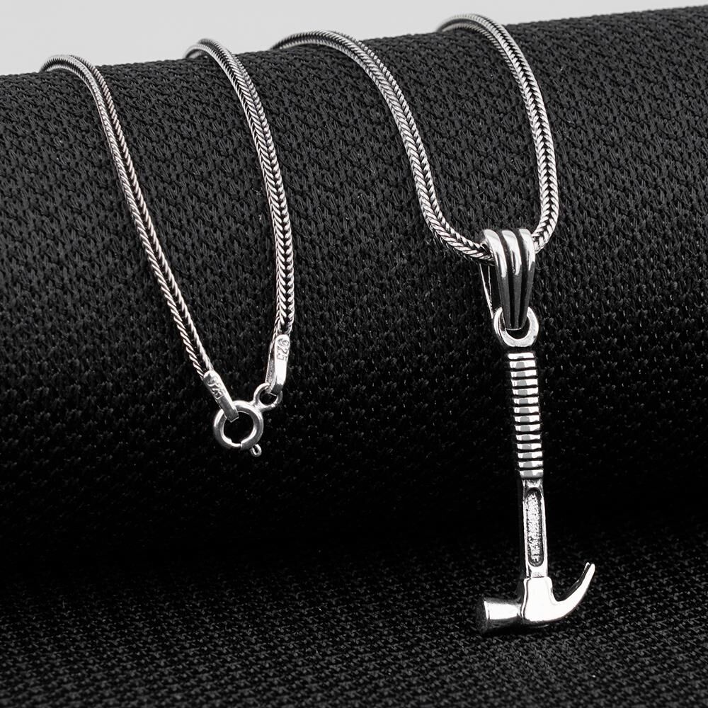 Çekiç Tasarımlı 925 Ayar Gümüş Kolye