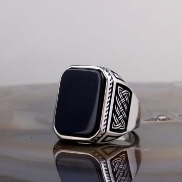 925 Ayar Gümüş Onix Taşlı Örgü Model Erkek Yüzük