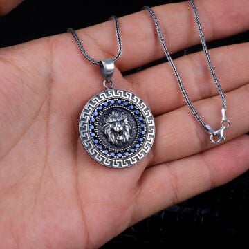 Aslan Motifli Mavi Zirkon Taşlı 925 Ayar Gümüş Kolye