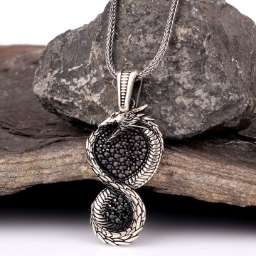 EJDERHA MODEL MİKRO TAŞLI 925 AYAR GÜMÜŞ KOLYE