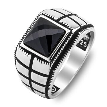 Siyah Zirkon Taşlı Çizgili 925 Ayar Gümüş Yüzük