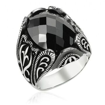 925 Ayar Gümüş Zirkon Taşlı Yüzük