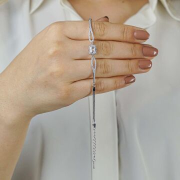 Özel Pırlanta Tasarımlı Baget Taşlı Gümüş Bileklik