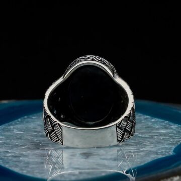 Oval Oniks Taşlı Örgü Desenli Erkek Gümüş Yüzük