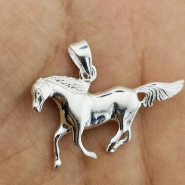 Dört Nala Koşan At Tasarımlı 925 Ayar Gümüş Kolye Ucu