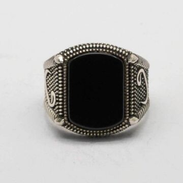 925 Ayar gümüş Vav Detaylı Oniks Taşlı Erkek Yüzük