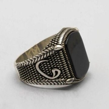 925 Ayar gümüş Vav Detaylı Oniks Taşlı Erkek Yüzük