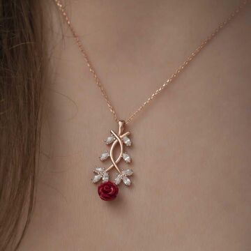 Gül Tasarımlı 925 Ayar Gümüş Kolye Rose